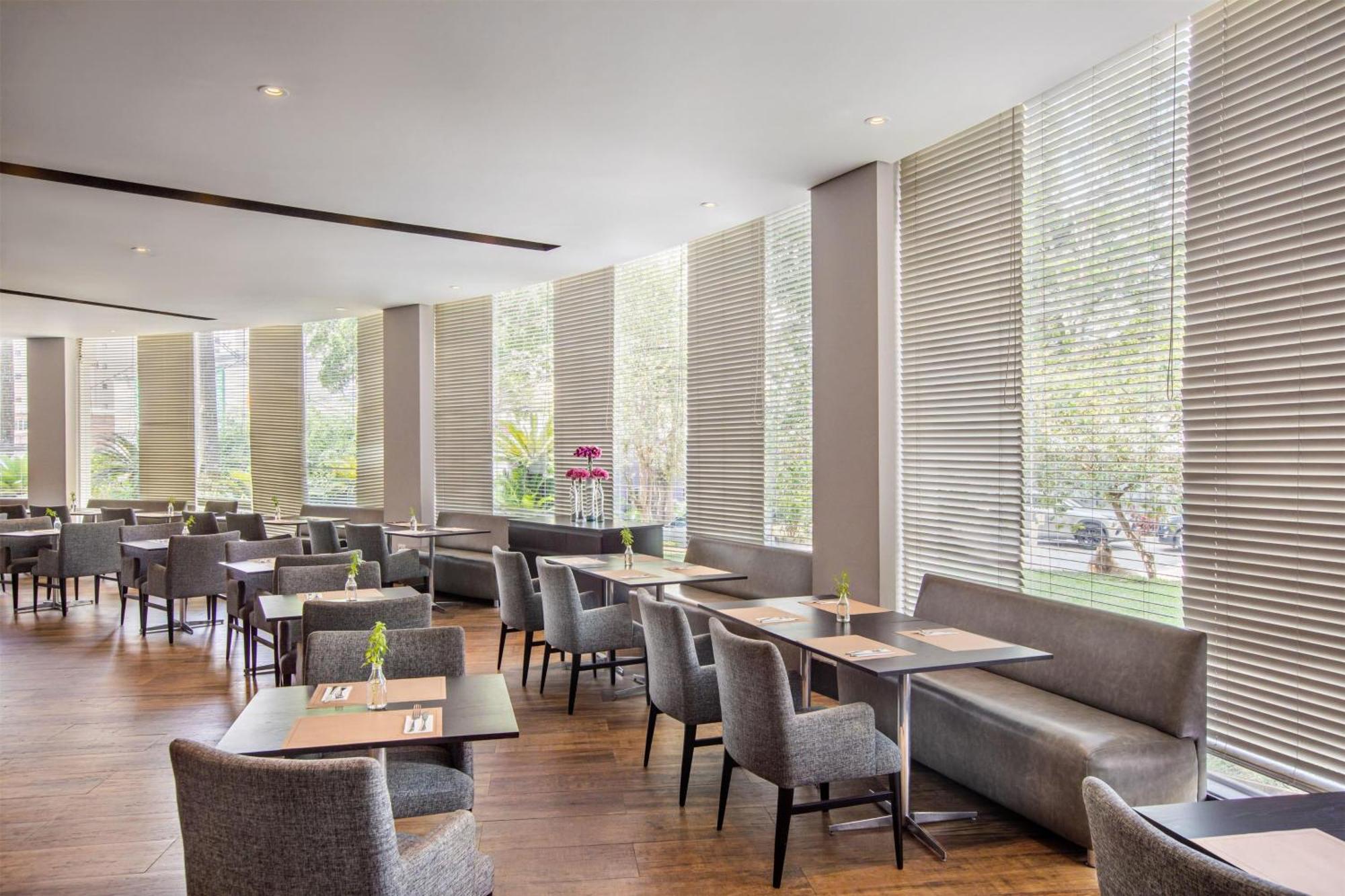 Hotel Melia Ibirapuera 4*